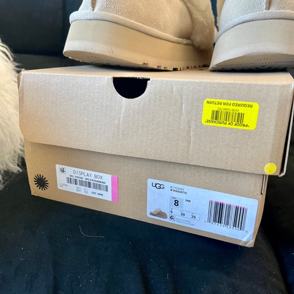 UGG Disquette size 8 color sand - Picture 2 of 8